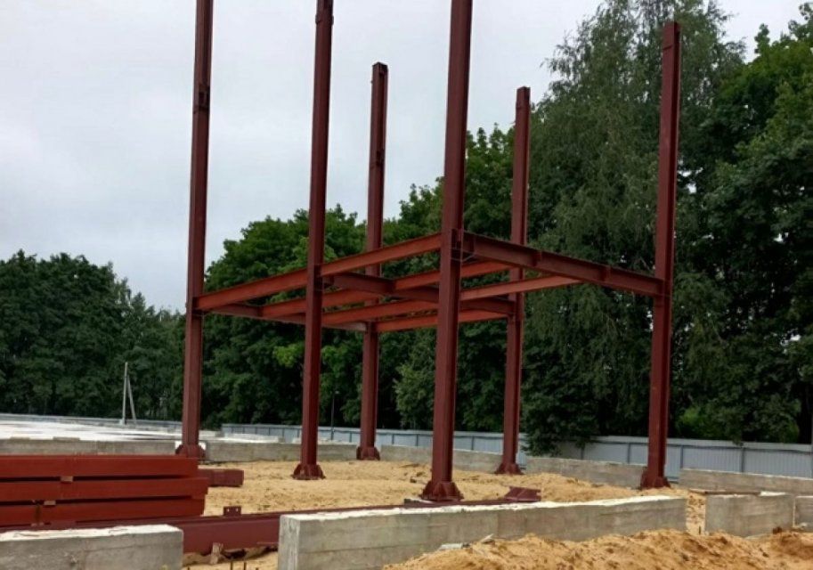 На улице Матвеева в Орле начали строить ФОК 