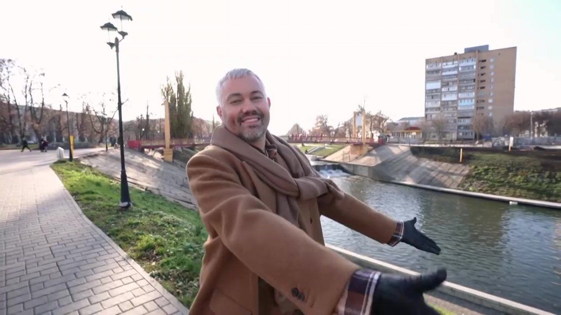 «Рогов в городе»: известного стилиста прогнали с вещевого рынка в Орле