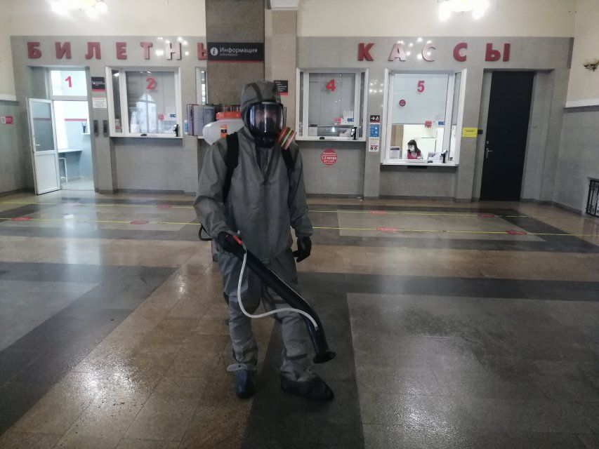 Железнодорожный вокзал Орла продезинфицировали 