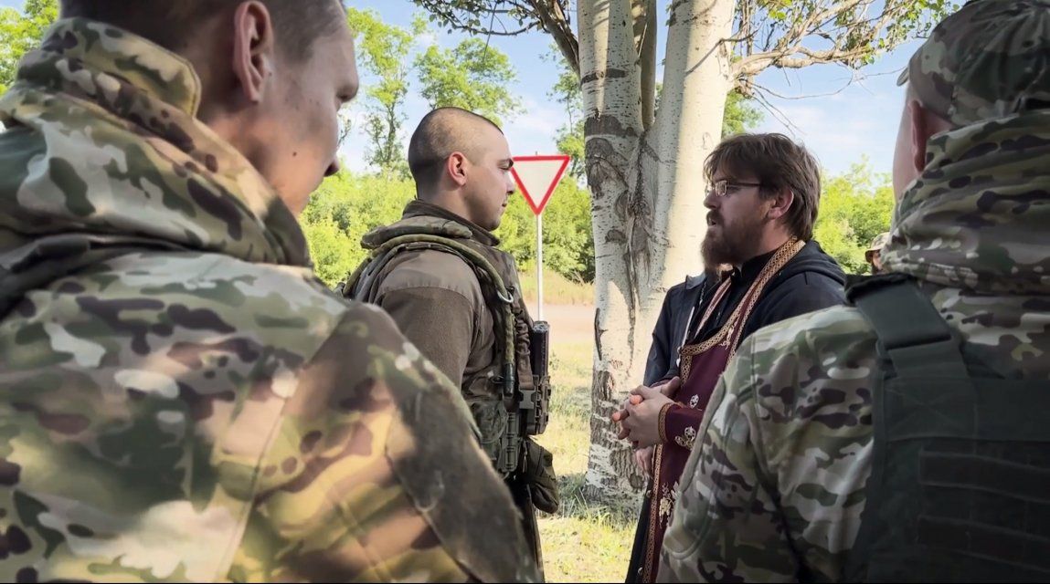 "Бог на войне": Орловская митрополия представила фильм о духовном подвиге на передовой