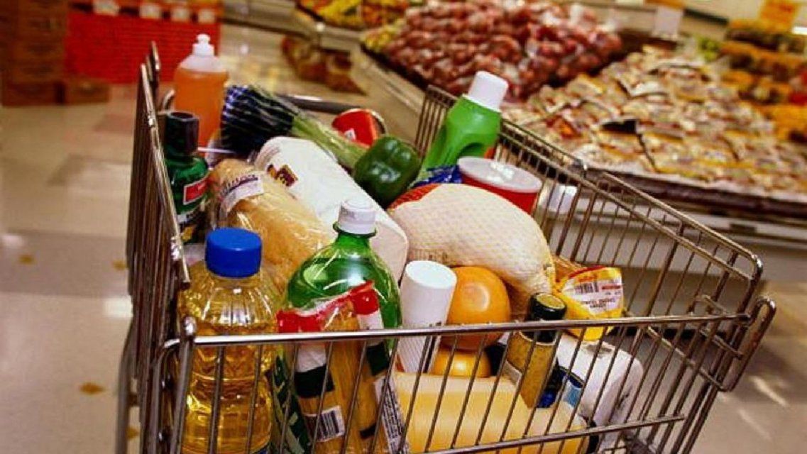 Орловчане опасаются закрытия магазинов в разгар пандемии коронавируса