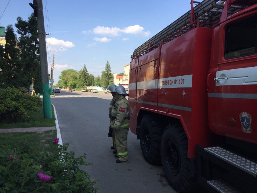 В центре Мценска восьмилетний ребенок выбежал под колеса авто