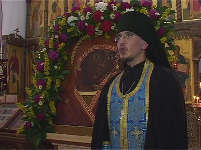 Привезли икону