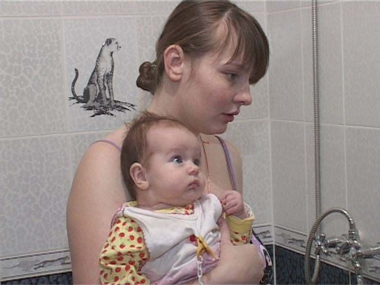 Семья из одиннадцати человек 15 лет ждет квартиру