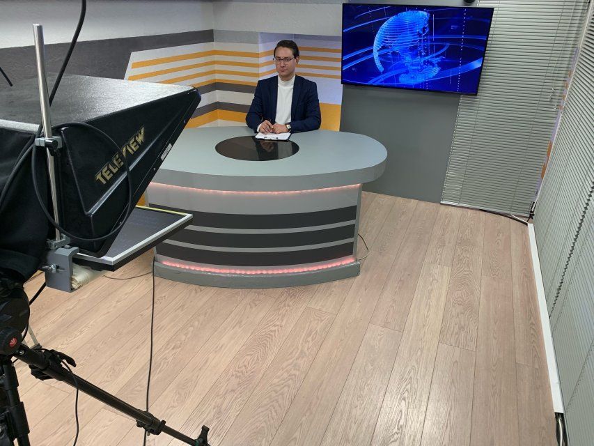 Клычков провел заседание с главами районом, библиотека им. Тургенева вновь распахнула свои двери, Федерация тенниса проводит традиционные соревнования – об этом в «Оперативном эфире»