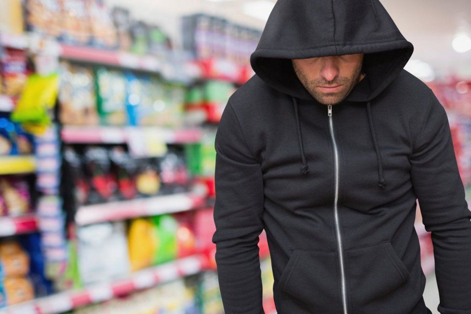 Двое орловчан попались на магазинных кражах