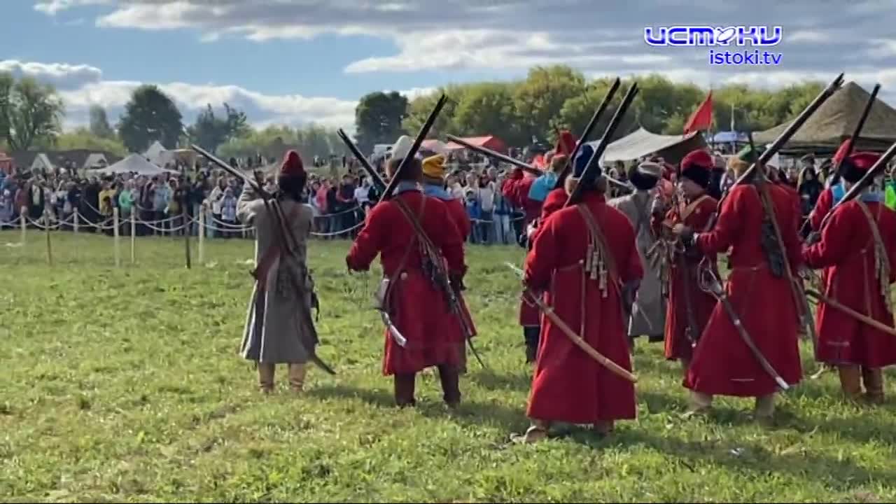 Фестиваль, охвативший разные периоды истории нашей страны. В Сабуровской крепости недавно можно было окунуться в прошлое на целый день