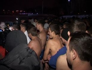 В Орле окунаться в проруби начали с вечера 18 января