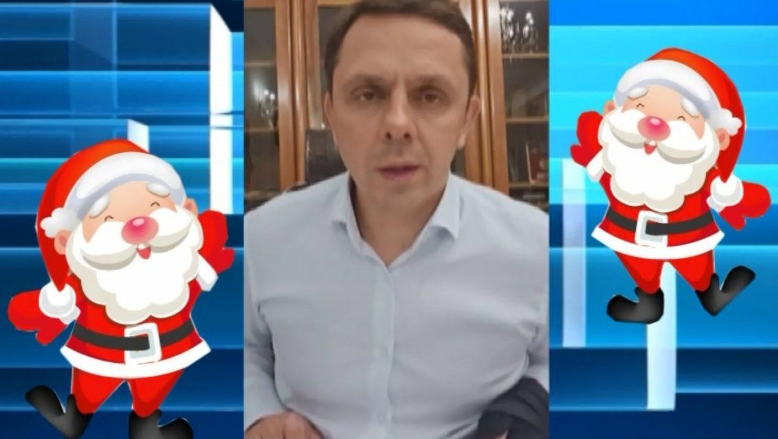 Новый год к нам мчится 