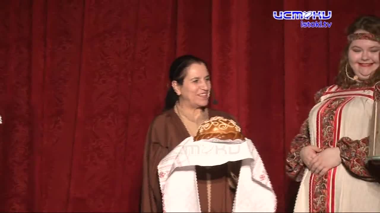 Орловский кукольный театр встречает гостей.