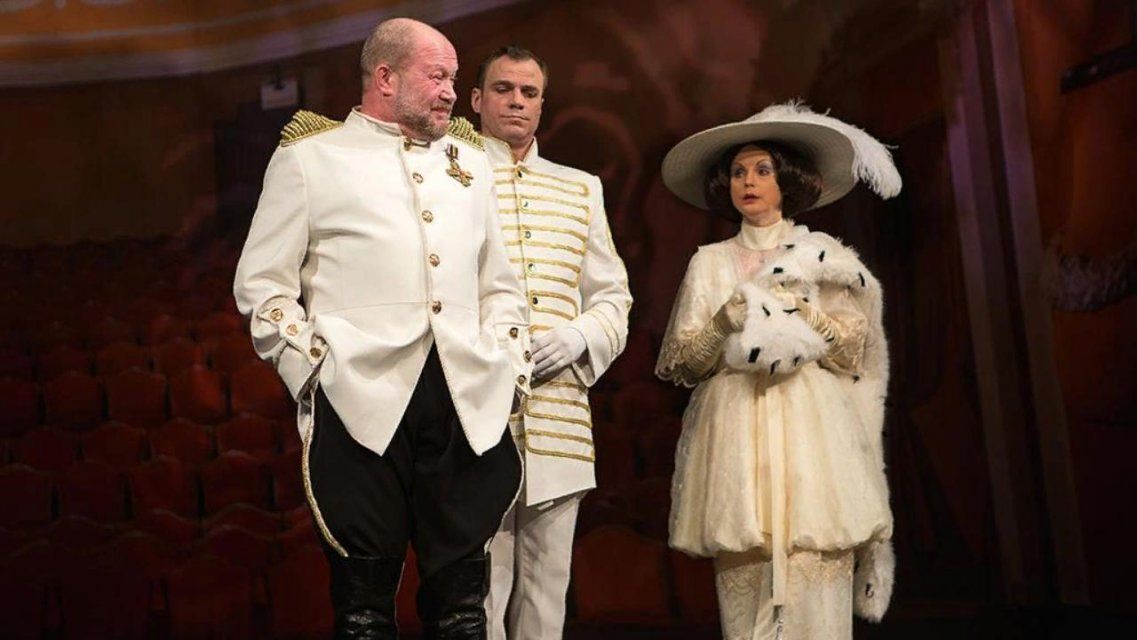 Орловчан приглашают провести этот вечер в компании актеров «Свободного пространства»