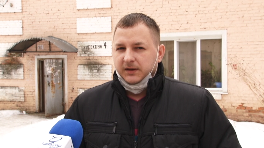 Фельдшер прокомментировал ситуацию с отравлением угарным газом в доме №4 в переулке Лескова в Орле