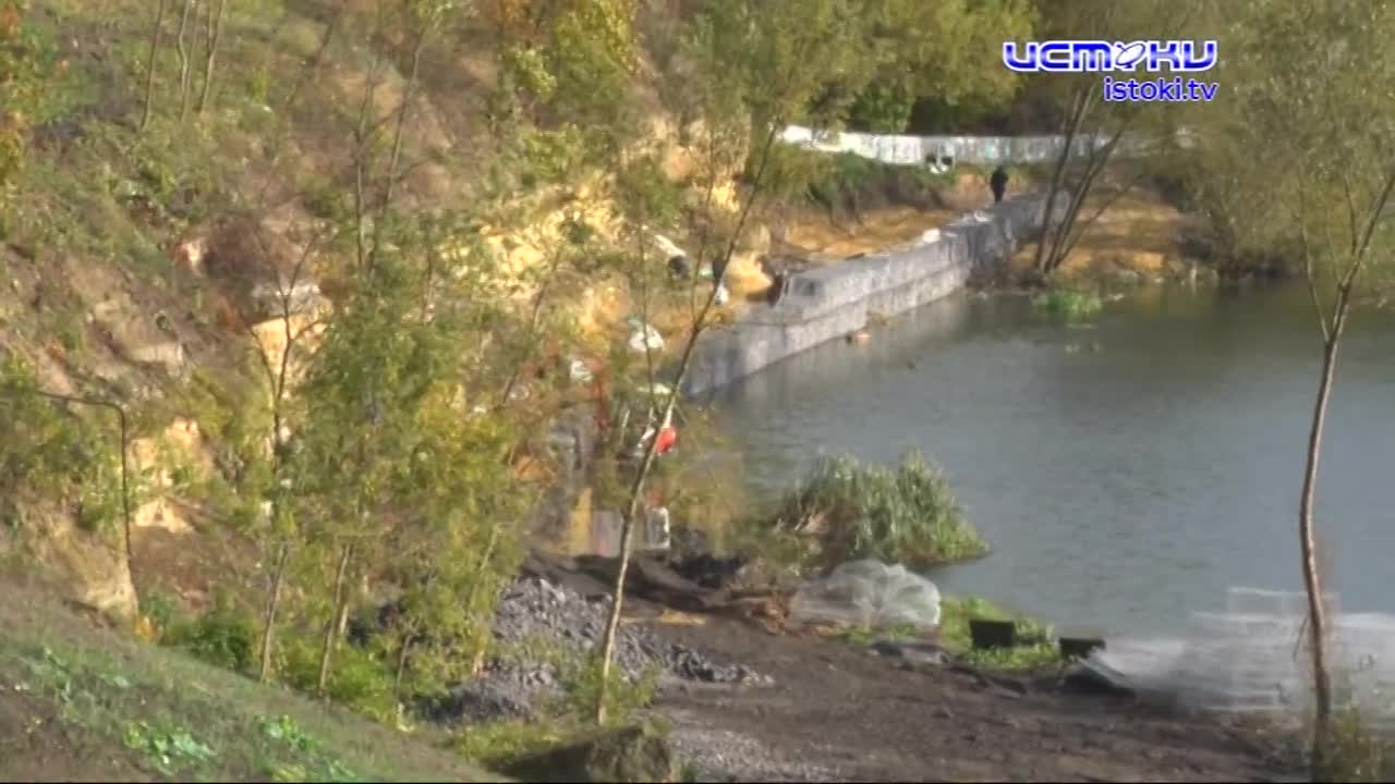 Очередной объект улучшайзинга - Дворянка. Чиновники расписывают ход работ, мы же съездили туда и вспомнили, а что нам изначально обещали в проекте