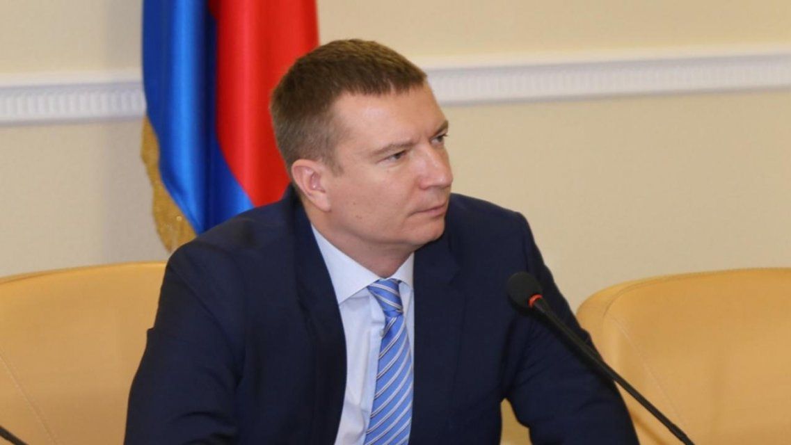 Залогин предложил орловским журналистам сочинять ему вопросы ночью 