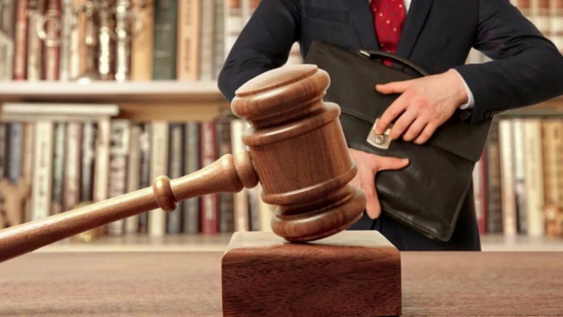 Услуги юристов и прачечных теперь обходятся орловчанам дороже