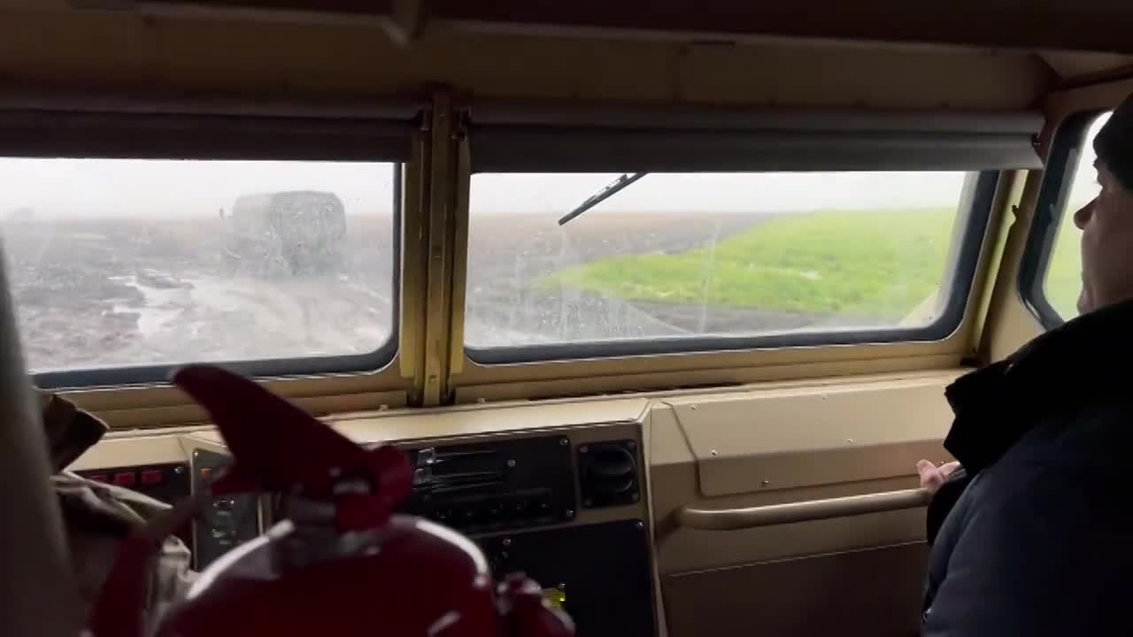 Орловским бойцам в зону СВО доставили очередную посылку