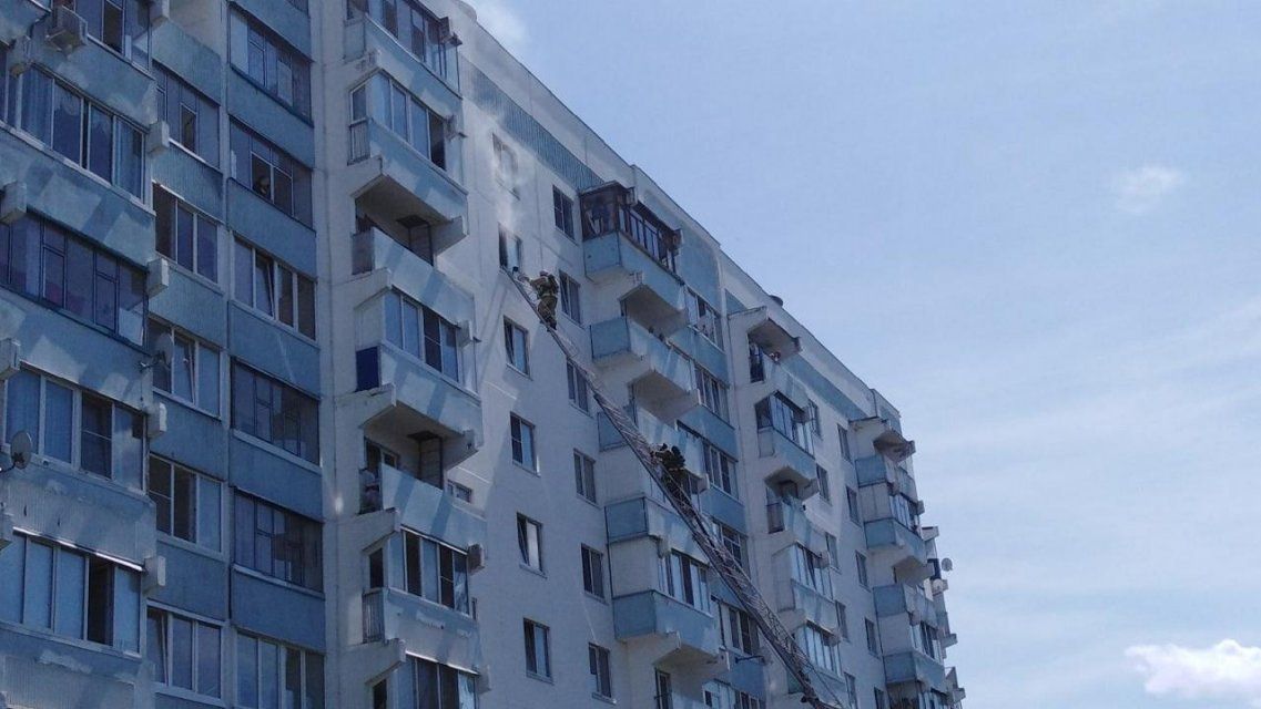 Штраф за забывчивость: амчанка едва не устроила пожар во время готовки 