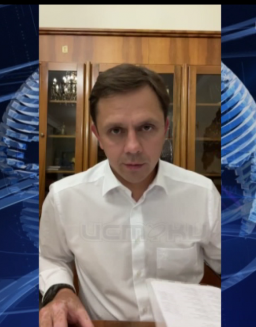 Школьникам-линейка, военным-посылка. Глава региона Андрей Клычков провел очередной эфир в социальных сетях