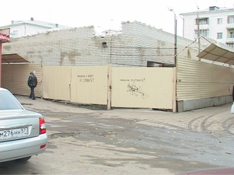 А из нашего окна...