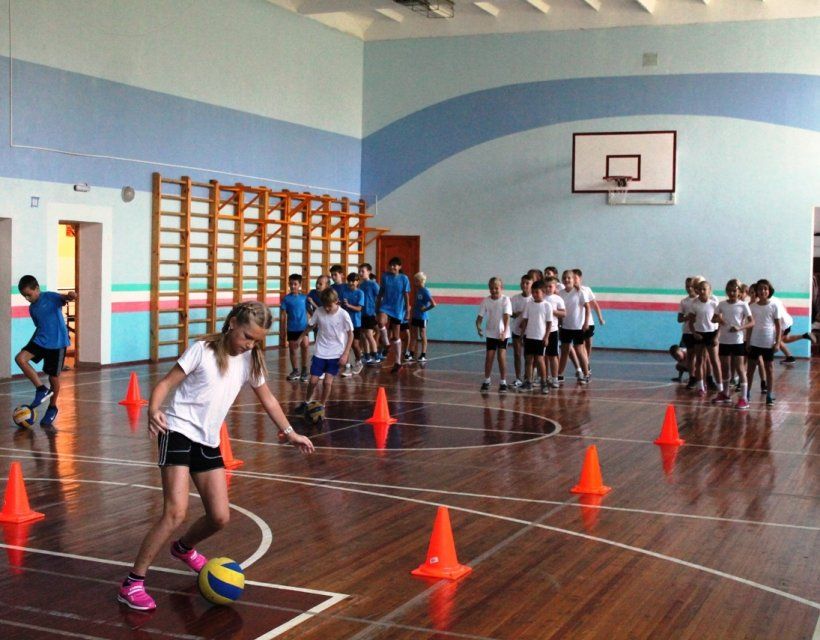 СК проверяет орловскую школу, где первоклассница сломала позвоночник на уроке физкультуры