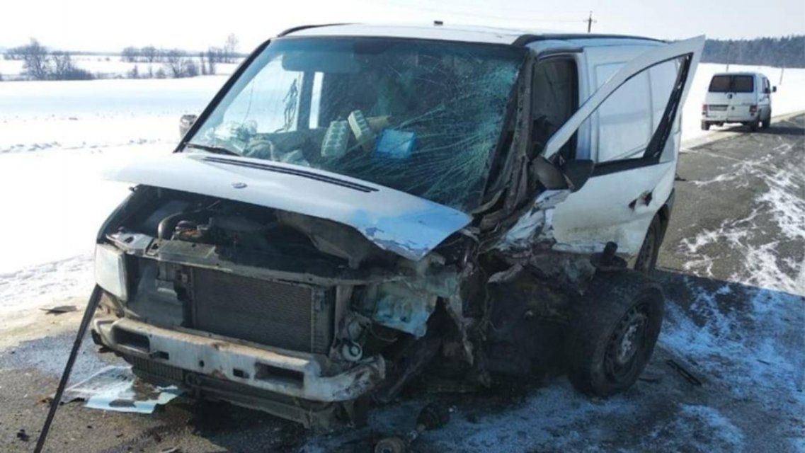 На Орловщине обгон закончился дорожно-транспортным происшествием