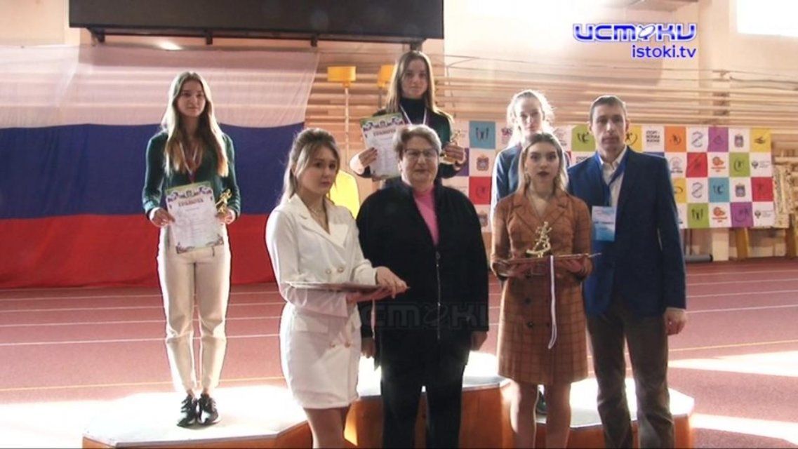 В Орле юные легкоатлеты соревновались на традиционных стартах титулованного тренера Валентины Тихомировой