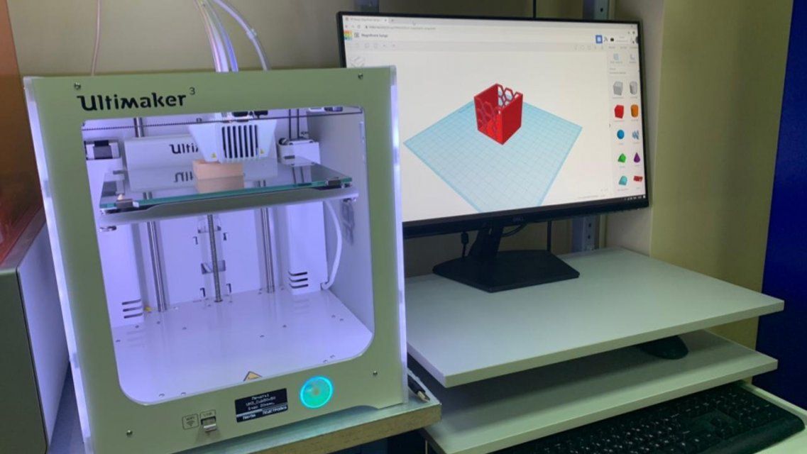 Фоторепортаж: властям и СМИ показали изнутри работу орловского «Кванториума»