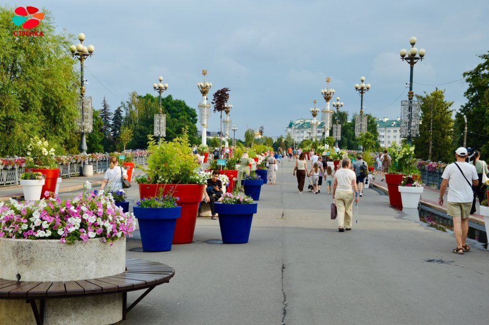 Поздравляем орловчан с Днем города!