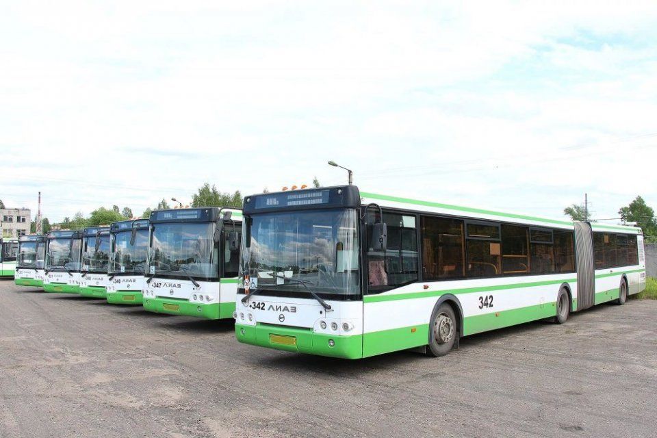 Орел за счет бюджетного кредита планирует купить 52 автобуса