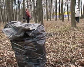 День чистоты. В Орле состоялся общегородской экологический субботник 