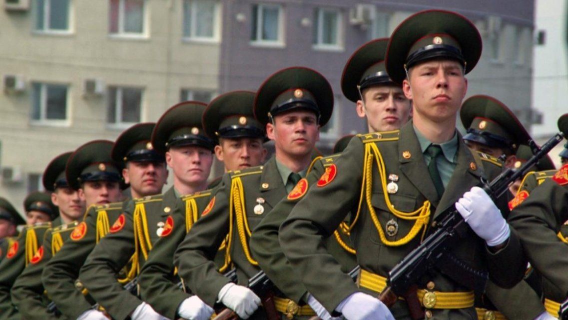 Орловчан приглашают на выставку «Твои защитники, Россия!»