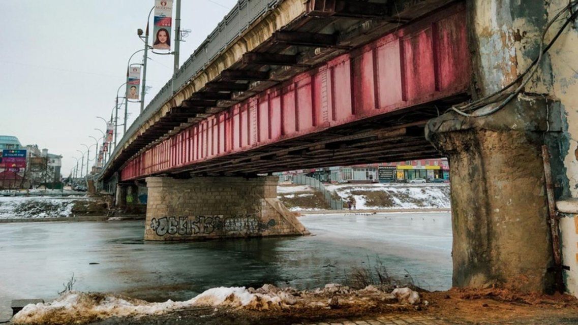 ФОТОРЕПОРТАЖ: 3 дня остается до закрытия Красного моста в Орле, каким мы его запомним
