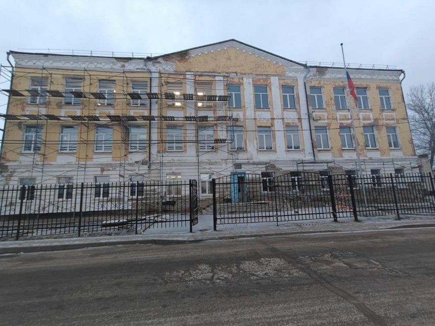 В Ливенском районе капитально отремонтируют здание Сахзаводской средней школы