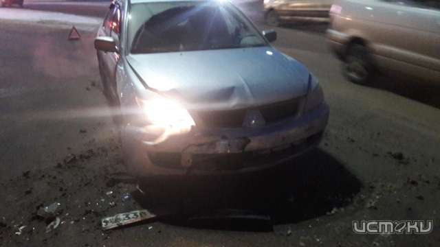 ДТП в Орле: Лада Калина не уступила дорогу Мицубиси Лансер