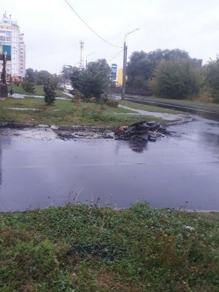 Глазами очевидцев: на Алроса разрушили недавно отремонтированную дорогу