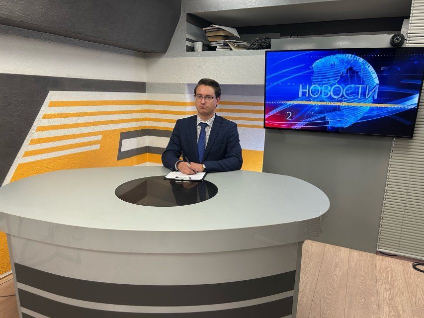 Выяснили, что будет на месте «Дома туриста», побывали в гостях у кинологов – это и многое другое расскажем в «Оперативном эфире»