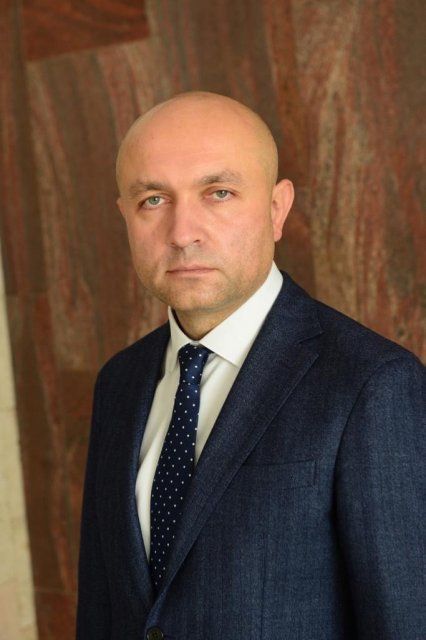 Возвращение в лоно партии 