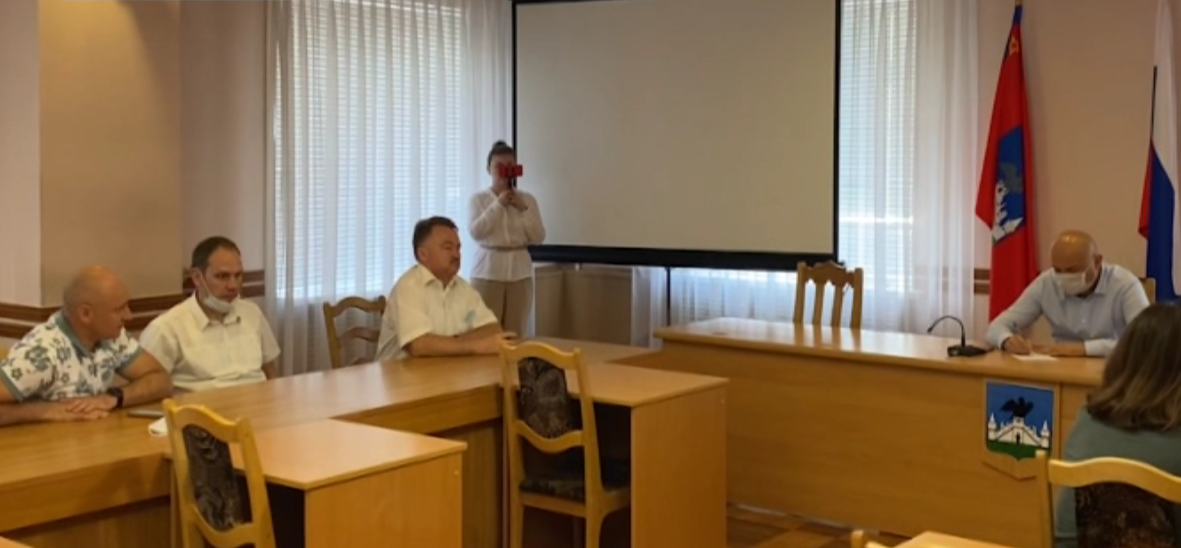 "Справедливая команда" выяснила: с подрядчиком на Красном мосту хотят расторгнуть контракт