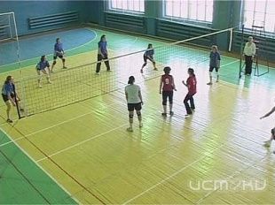 Волейбольные баталии турнира Андрианова