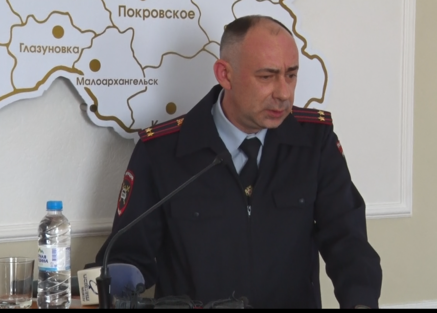 В Орловской области действует 4 специализированных предприятия, куда отправляют автомобили на штрафстоянку