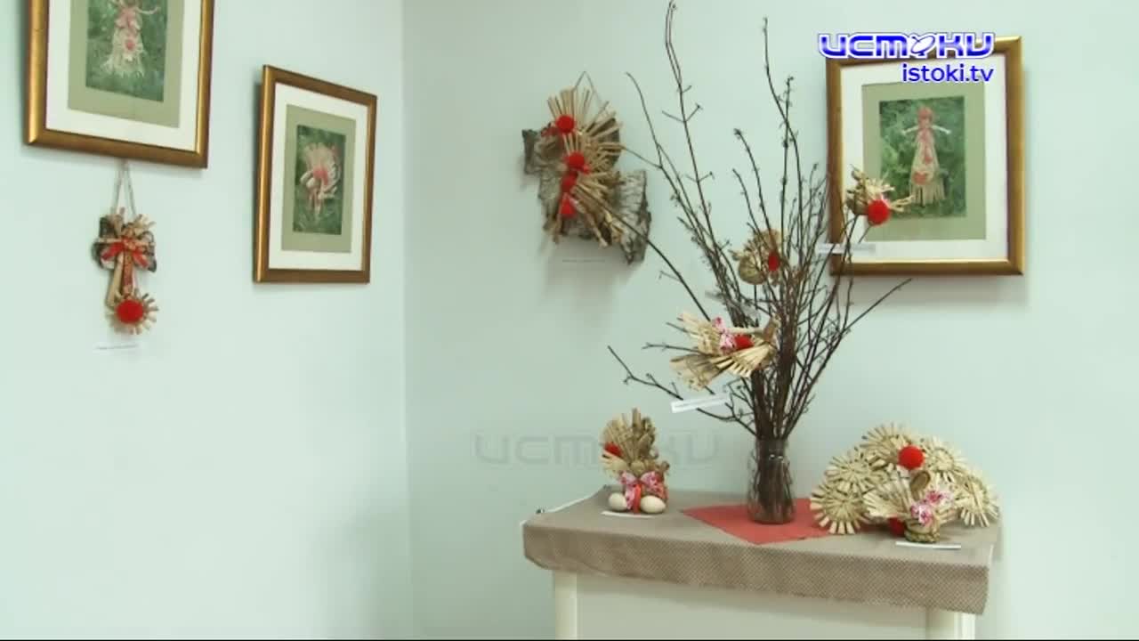 В Орловском краеведческом музее работает выставка Народного мастера России Ирины Калякиной -"Орловские сказки из рогоза. Русские традиции"