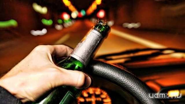 За выходные полиция поймала 12 орловчан, севших за руль под градусом 