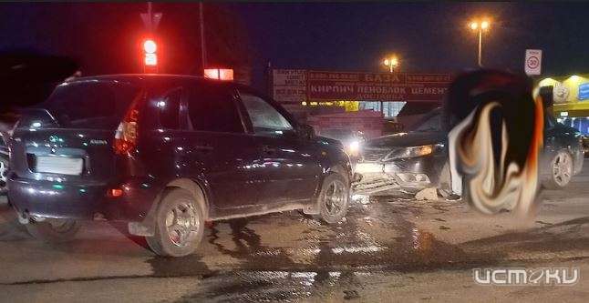 На орловской дороге столкнулись «Лада Калина» и «Сааб»