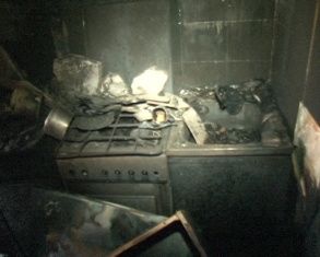 Квартира на ул. Костомаровской загорелась из-за короткого замыкания