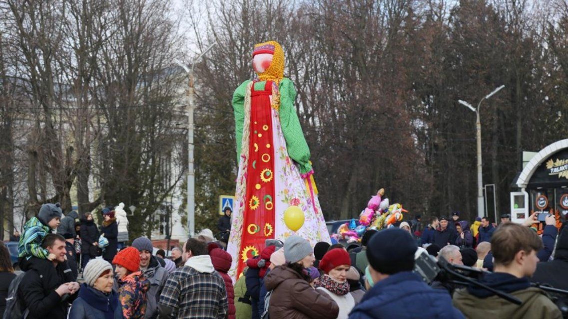 Мобильные приложения подскажут орловчанам, где отметить Масленицу