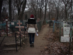 А как же дань памяти и уважения? Орловские кладбища стали местами для свалок  А как же дань памяти и уважения? Орловские кладбища стали местами для свалок