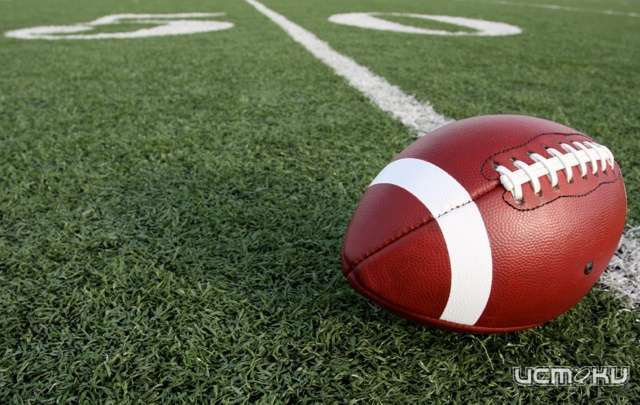 На базе ОГУ прошла открытая тренировка по американскому футболу