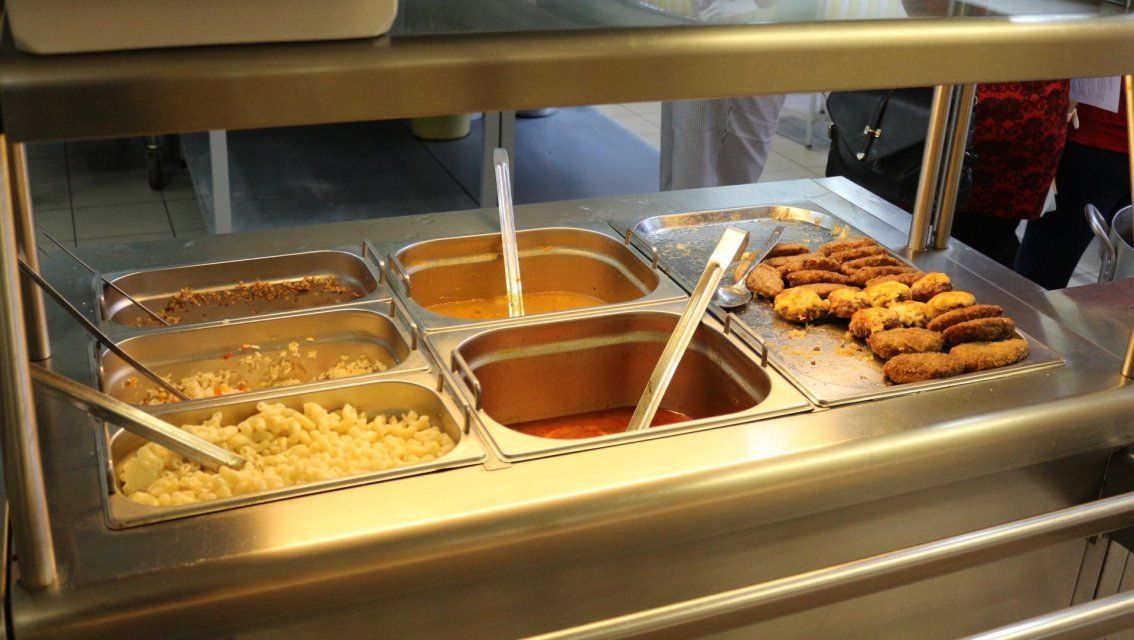 На Орловщине выписали штрафы на 400 тысяч рублей за нарушения в системе школьного питания