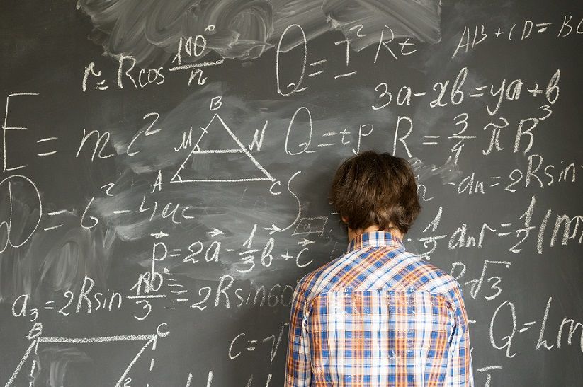 Орловским двоечникам дадут шанс пересдать ЕГЭ в начале сентября