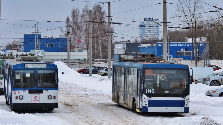 Подарок на прощание... Клычков сообщил о пополнении автопарка МУП "ТТП". Выйдут ли на линию московские троллейбусы, если само предприятие на грани банкротства?